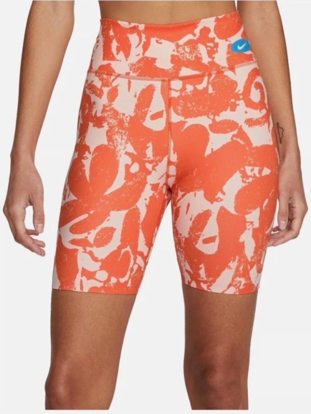 NWOT Nike Women's One Luxe Icon Clash Mid-Rise Training 7" Bike Shorts Size S